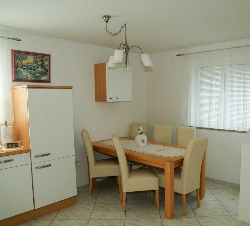 Adrian-Apartments-51511-Malinska-Otok-Krk Primorska 21 Exteriér fotografie